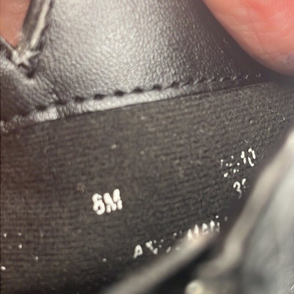 Clarks Black Leather Ankle Boots Size 8 BAB4317B - Picture 8 of 9